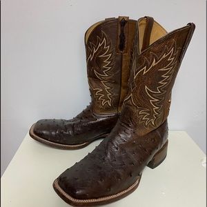 Men’s ostrich skin cowboy boots